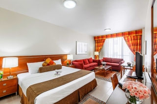 Golden Sands Hotel Apartments - Zimmer