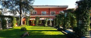 Pamaran Hotel, Naples