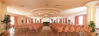 Pamaran Hotel, Naples