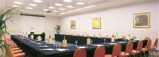 Pamaran Hotel, Naples