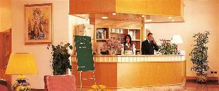 Pamaran Hotel, Naples