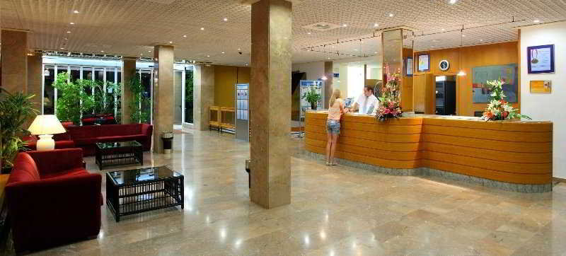 Lobby
 di Puerto Azul Suite Hotel