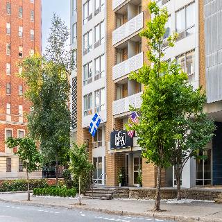 Hotel Faubourg Montreal
