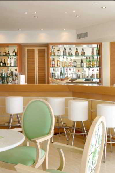 Bar
 di Xenia Poros Image 