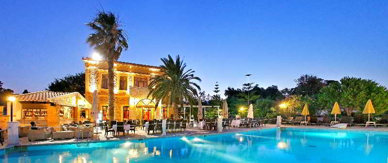 General view
 di Grecian Castle