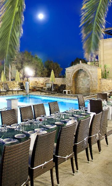 Terrace
 di Grecian Castle