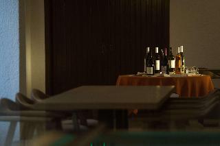 MALIA  HOLIDAYS  HOTEL