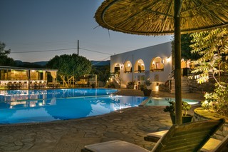 Pool
 di Asteras Paradise
