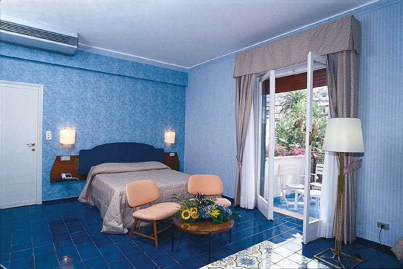 Reginna Palace, Amalfi Coast