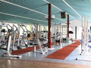 Tennis Hotel, Naples