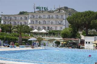 Tennis Hotel, Naples