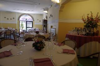 Tennis Hotel, Naples