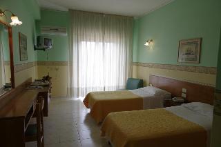 Tennis Hotel, Naples