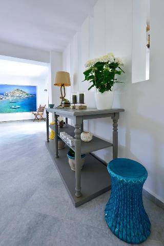 Kalidon Beach Hotel