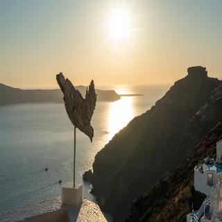 Sun Rocks Boutique Hotel | Caldera View Suites