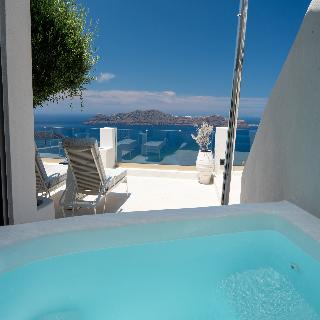 Sun Rocks Boutique Hotel | Caldera View Suites