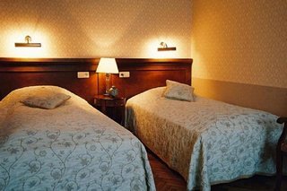 Room
 di Ostoya Palace