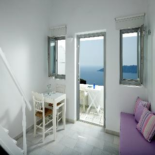 Iliovasilema Hotel & Suites