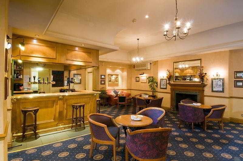 Bar
 di Ardsley House Hotel
