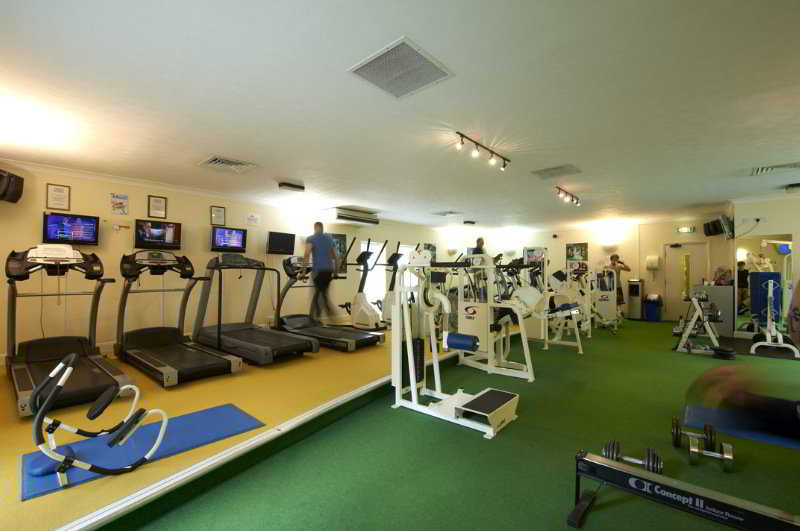 Sports and Entertainment
 di Ardsley House Hotel