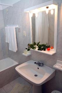 Room
 di Diamantidis