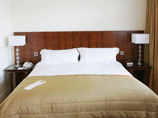 Room
 di Macdonald Manchester