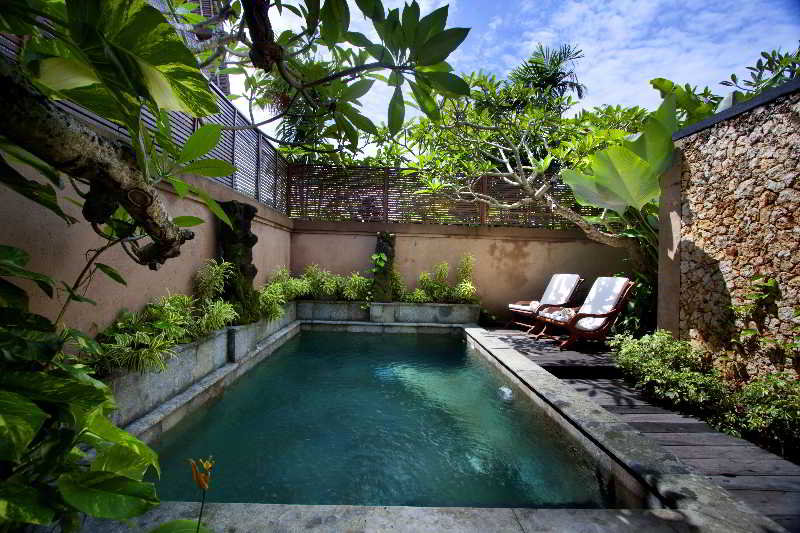 Pool thumbnail 17