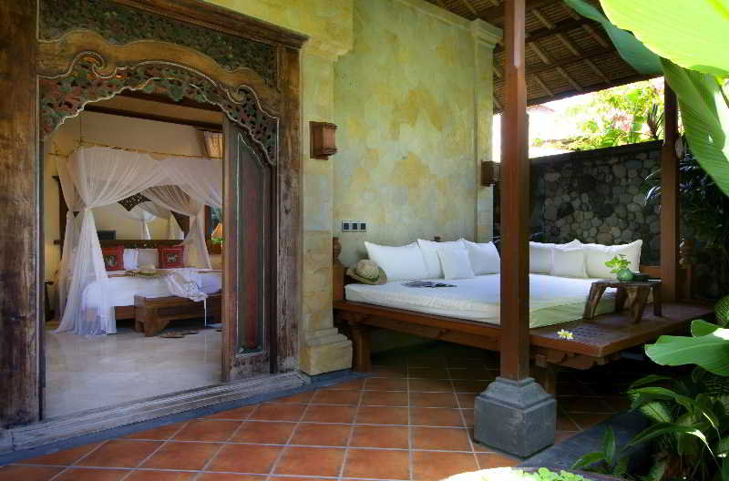 Terrace thumbnail 12