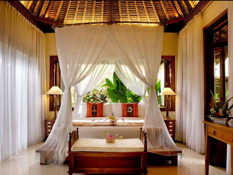 Room thumbnail 3