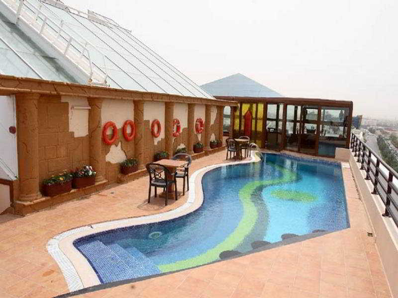 Seaview Hotel Bur Dubai - Pool
