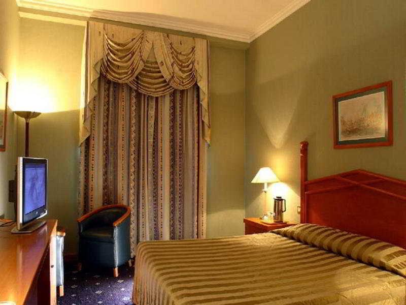 Seaview Hotel Bur Dubai - Zimmer