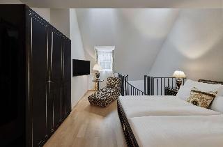 Room Room