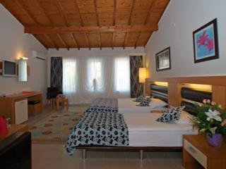 Room
 di Crystal Flora Beach Resort