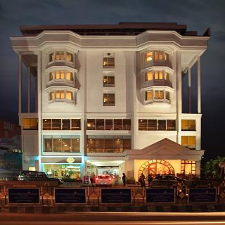 Abad Plaza Hotel, MG Road, Cochin