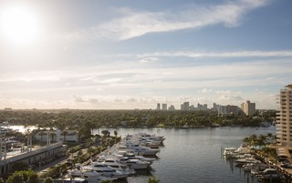 Courtyard Oceanside Fort Lauderdale Beach