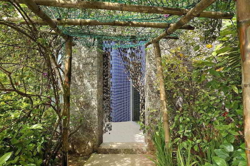 Sports and Entertainment
 di Le Meridien Barbarons