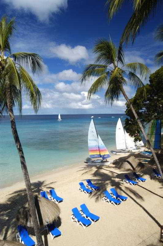 Beach
 di The Tamarind