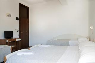 Hotel Lungomare Cervia, Rimini