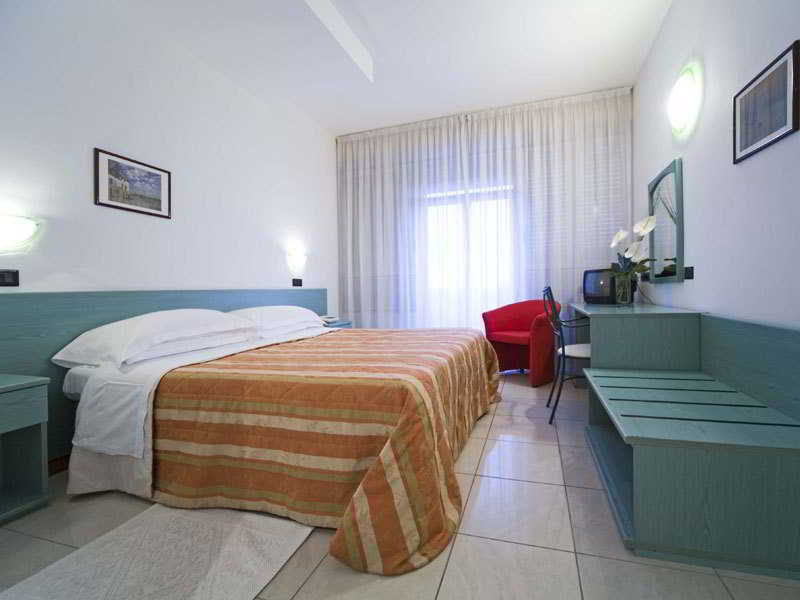 Cristallo, Rimini