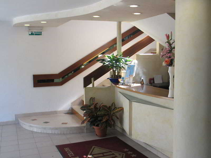 Lobby
 di Mutacita 