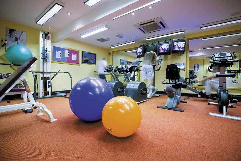 Sports and Entertainment
 di Park Inn Nottingham