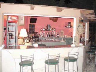 Bar
 di Olive Grove Studios