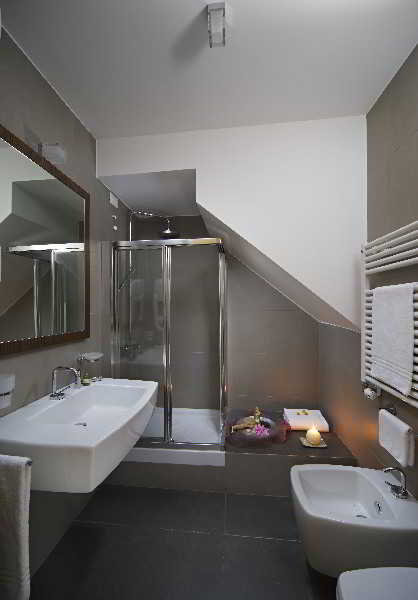 Room
 di Al Canal Regio