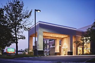 Towneplace Suites By Marriott Mississauga-Arpt Cor