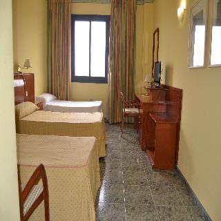 HOTEL LOUTY SIMBA