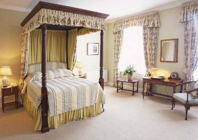 Room
 di Brook Whipper-In