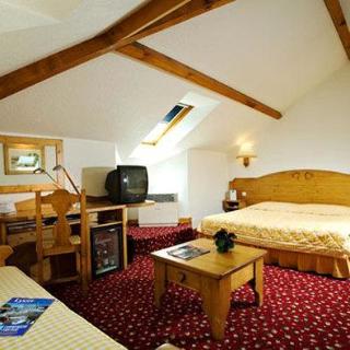 General view thumbnail 9