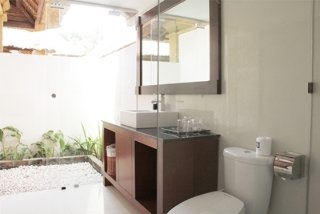 Room thumbnail 8