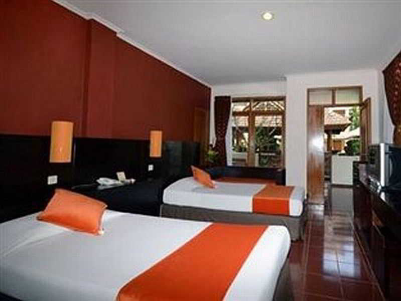 Room thumbnail 1