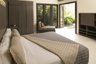 Room thumbnail 1